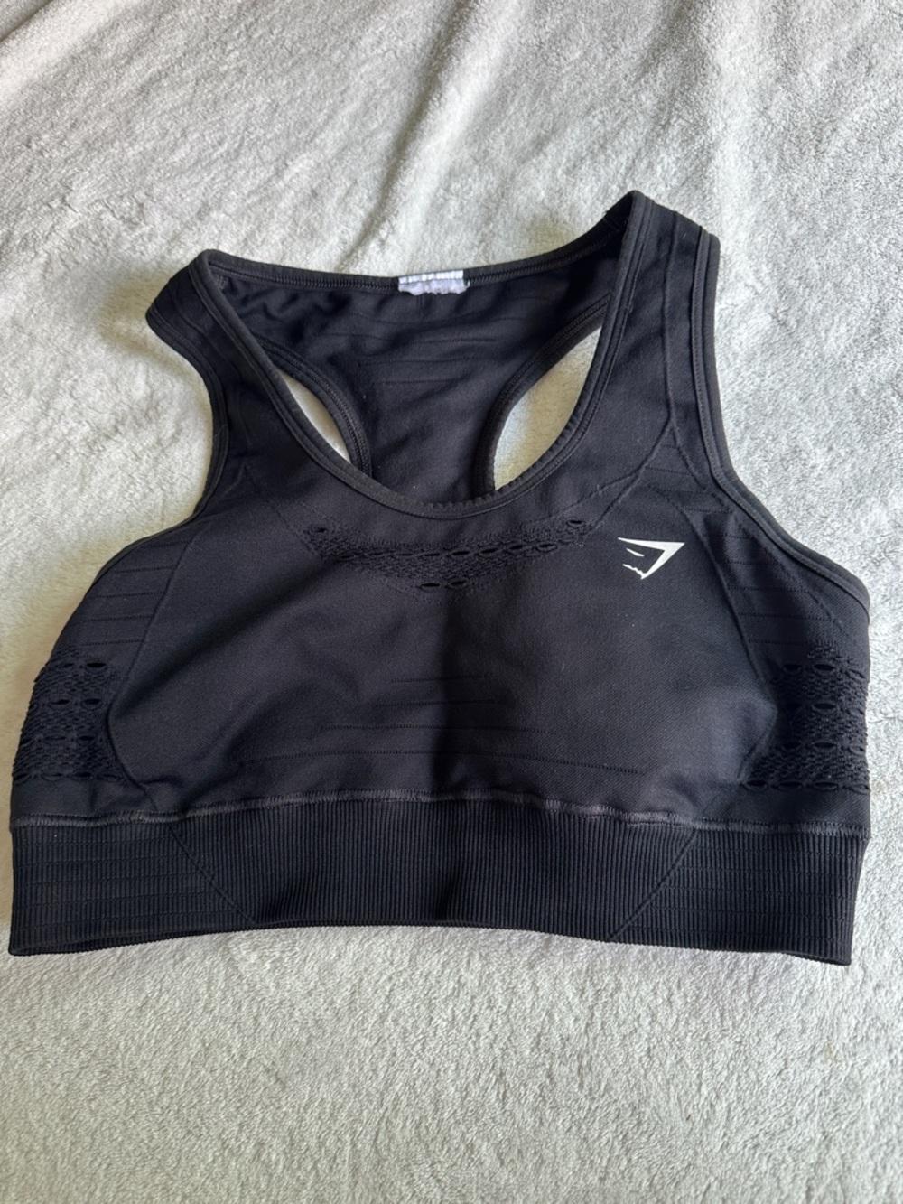 Gymshark Black Seamless High-Support Racerback Sports Bra size small ( flaw)